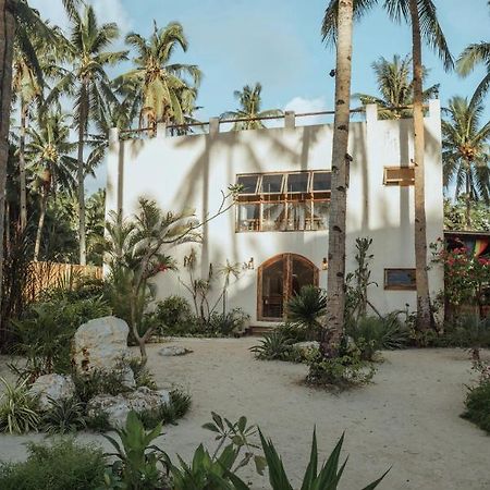Vedya Boutique Hostel ゼネラル・ルナ エクステリア 写真