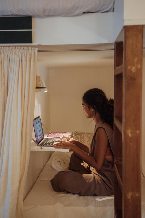 Vedya Boutique Hostel ゼネラル・ルナ エクステリア 写真